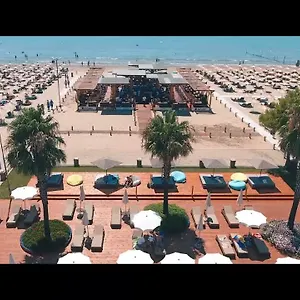 Tropikal Albania